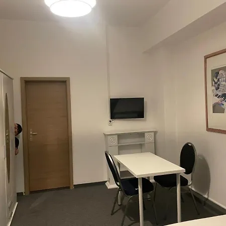 Pension - A2 Rothensee / Magdeburg-2
